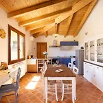 6 Posti Letto Con Giardino Vicino Al Mare
