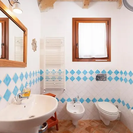 6 Posti Letto Con Giardino Vicino Al Mare * Capitana