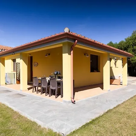 6 Posti Letto Con Giardino Vicino Al Mare
