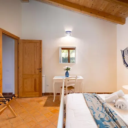 6 Posti Letto Con Giardino Vicino Al Mare Capitana